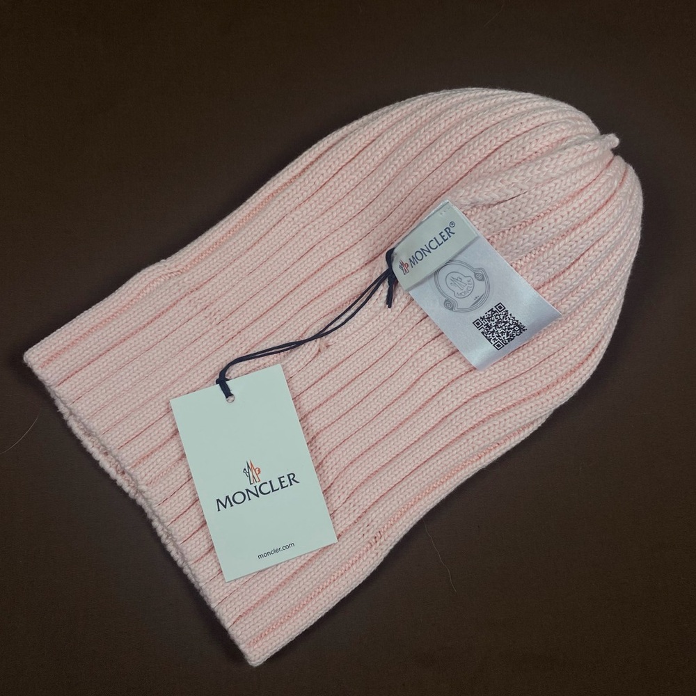 Moncler Pink Knit Beanie w/ Pom Pom – Women’s – New - Picture 4 of 4